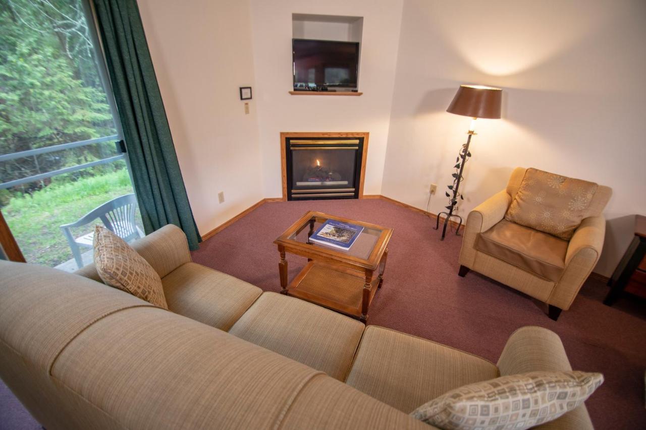 Ridges Inn & Suites Baileys Harbor Bagian luar foto