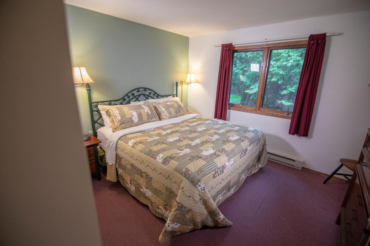 Ridges Inn & Suites Baileys Harbor Bagian luar foto