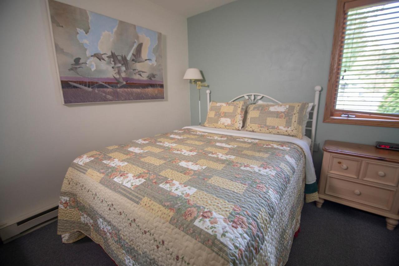 Ridges Inn & Suites Baileys Harbor Bagian luar foto