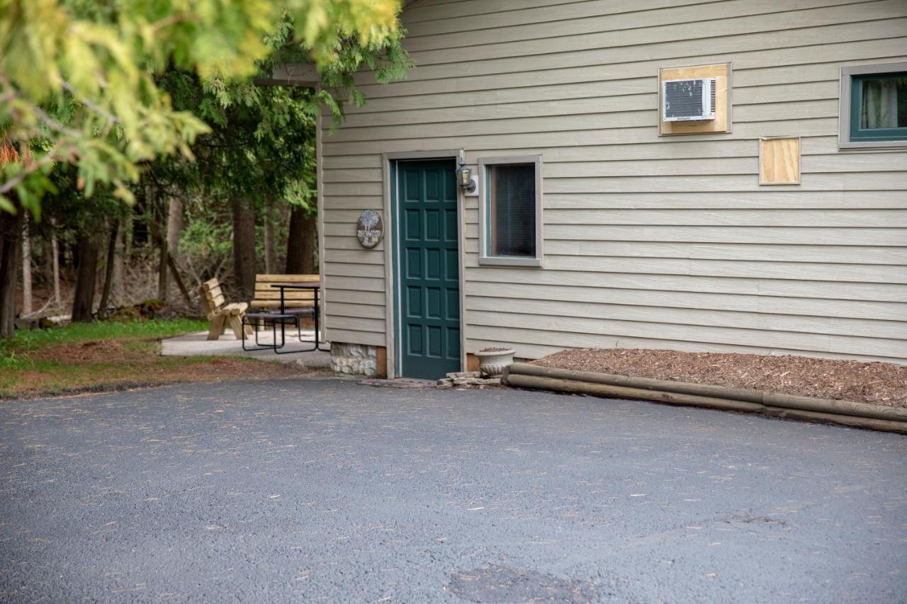 Ridges Inn & Suites Baileys Harbor Bagian luar foto