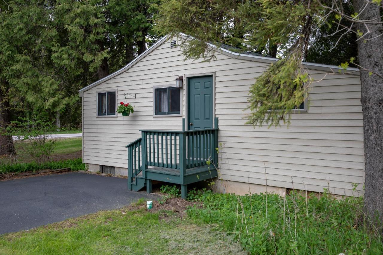 Ridges Inn & Suites Baileys Harbor Bagian luar foto