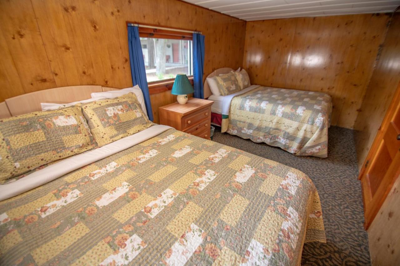 Ridges Inn & Suites Baileys Harbor Bagian luar foto